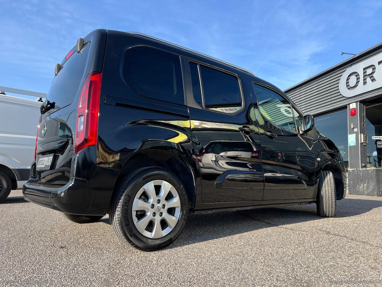 Combo Cargo 1.5 D 130S&S AT8 COME NUOVO