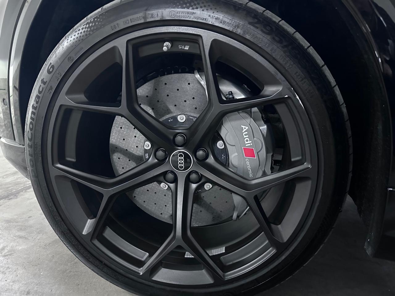 Audi Q8 RS TFSI V8 quattro tiptronic Performance