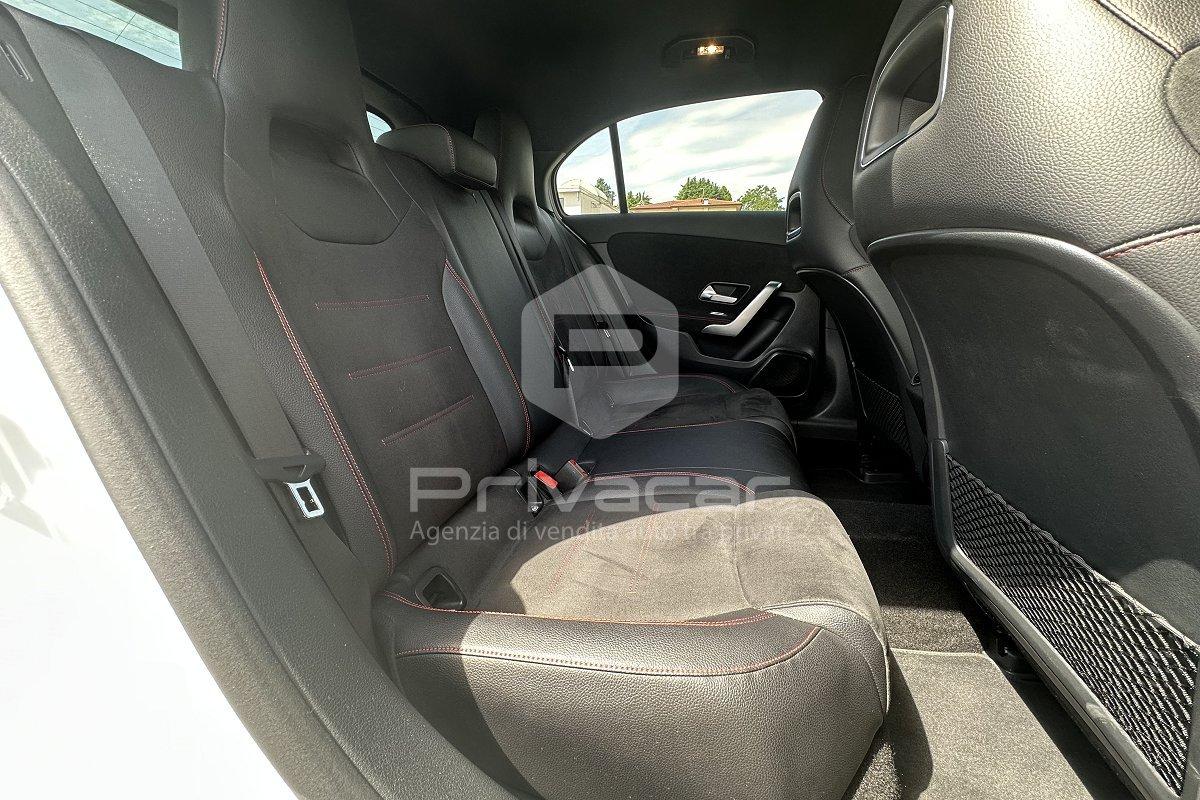 MERCEDES A 200 d Automatic Premium