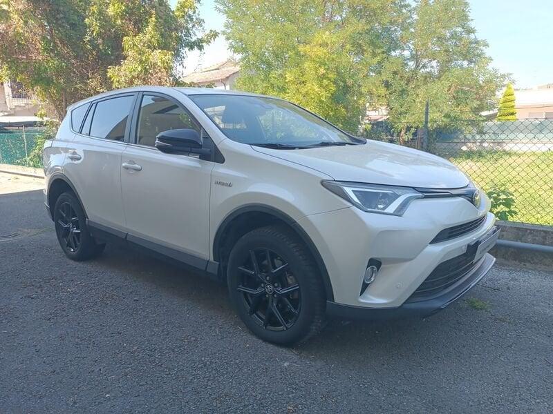 Toyota RAV4 Rav4 2.5 vvt-i h Lounge 2wd e-cvt my17