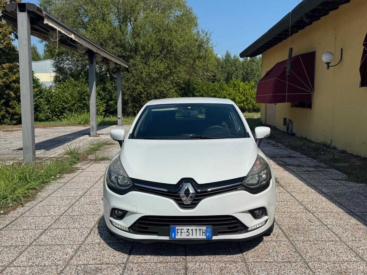Renault Clio dCi 8V 75 CV Start&Stop 5 porte Energy Intens