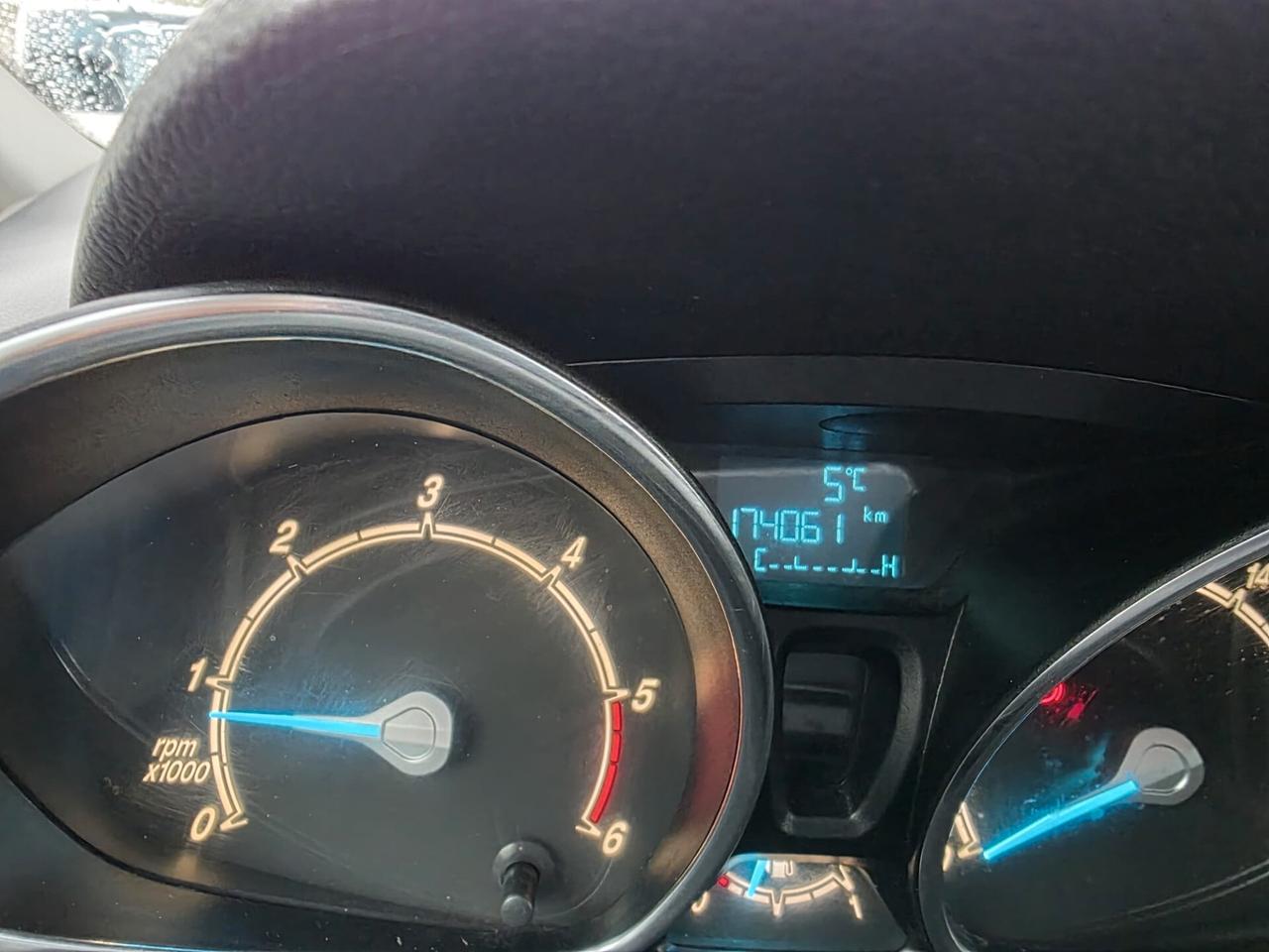 Ford B-Max 1.5 TDCi 75 CV Business Titanium