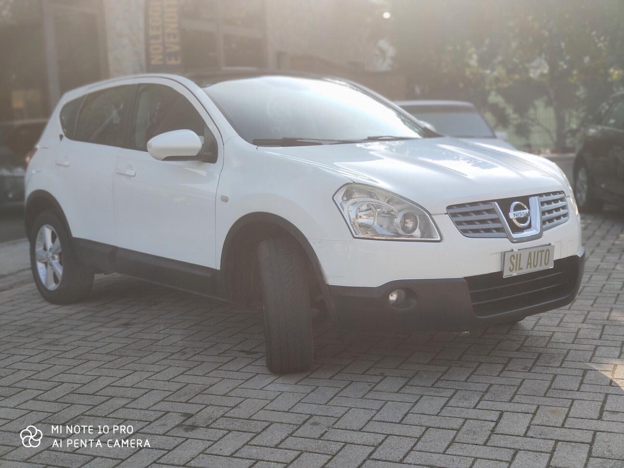 Nissan Qashqai / 2.0, 140CV /BENZ.