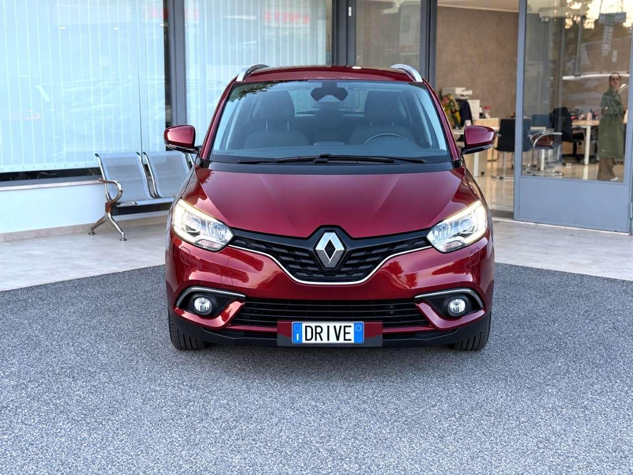 Renault Grand Scenic 1.7 dCi 120 EDC E6 - 2021