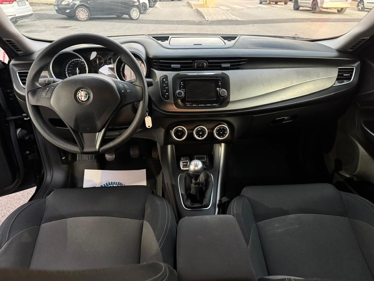 Alfa Romeo Giulietta 1.6 M.jet Distinctive * 2016 * Navi * Garantita 12 Mesi