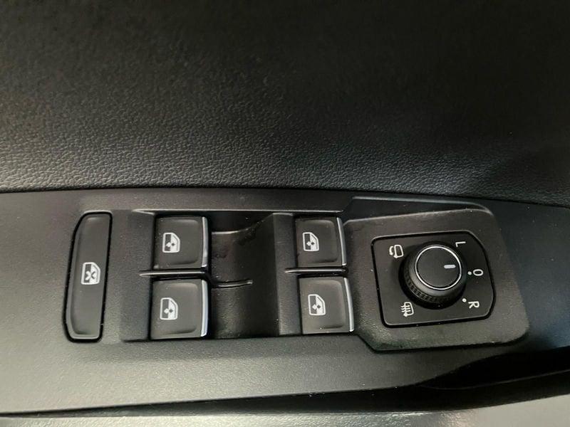 Volkswagen Taigo Taigo 1.0 TSI 115 CV R-Line