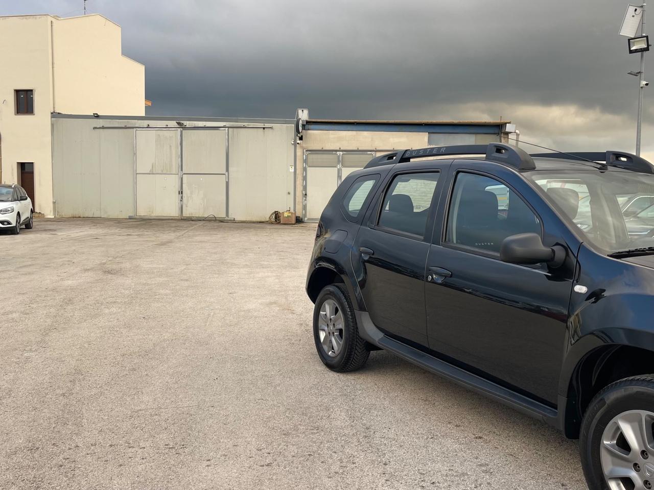 DACIA DUSTER 1.6 GPL FULL NAVI RESTYLING GPL 2035