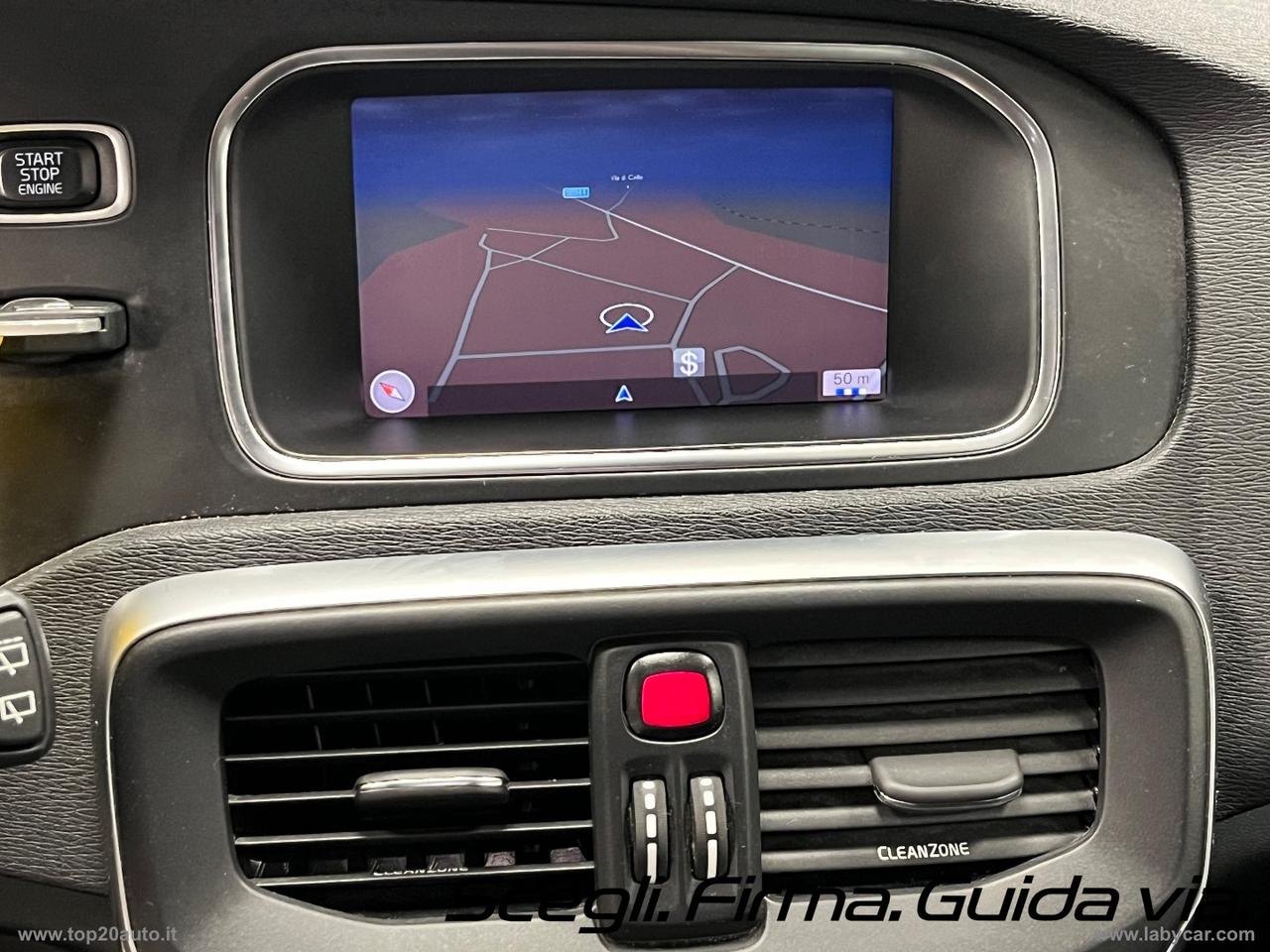 VOLVO V40 D2 R-design FARI LED|DOPPIO SCARICO