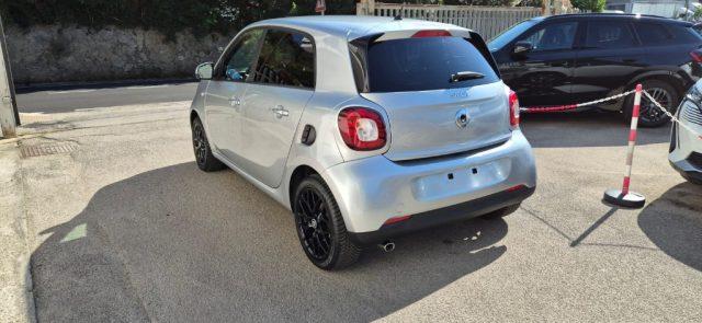 SMART ForFour 70 1.0 Passion