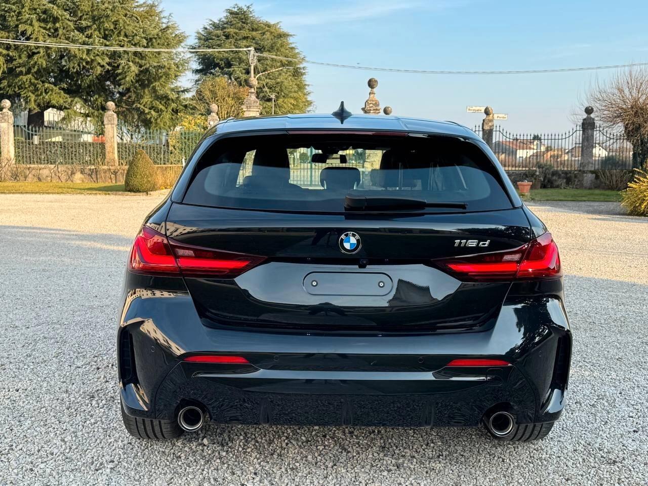 Bmw 118 118d 5p. Msport