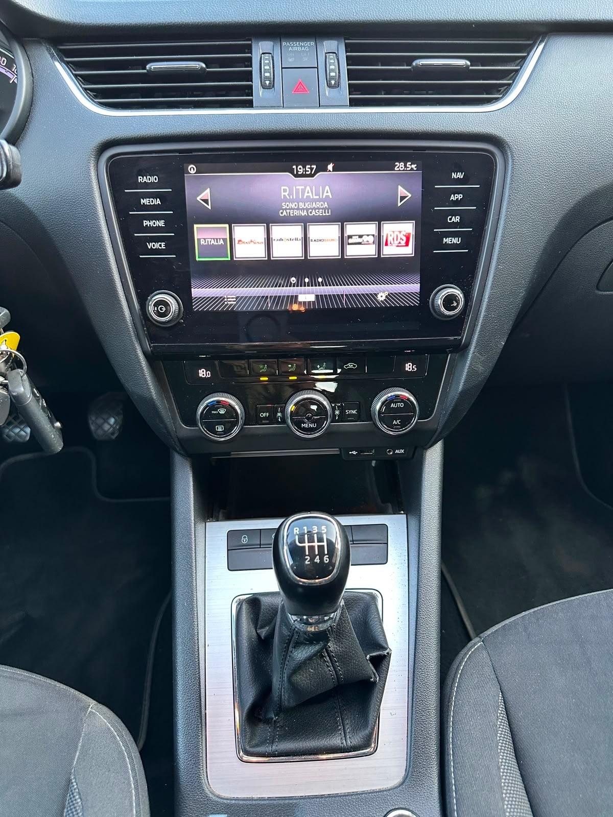 Skoda Octavia 1.4 TSI Wagon Executive G-Tec