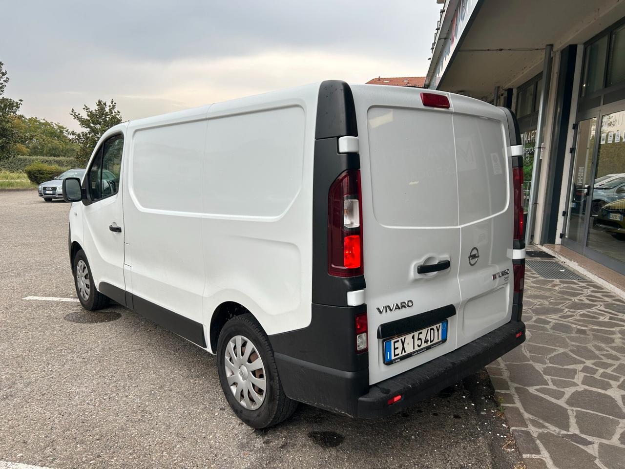 Opel Vivaro 27 1.6 BiTurbo 140CV PC-TN