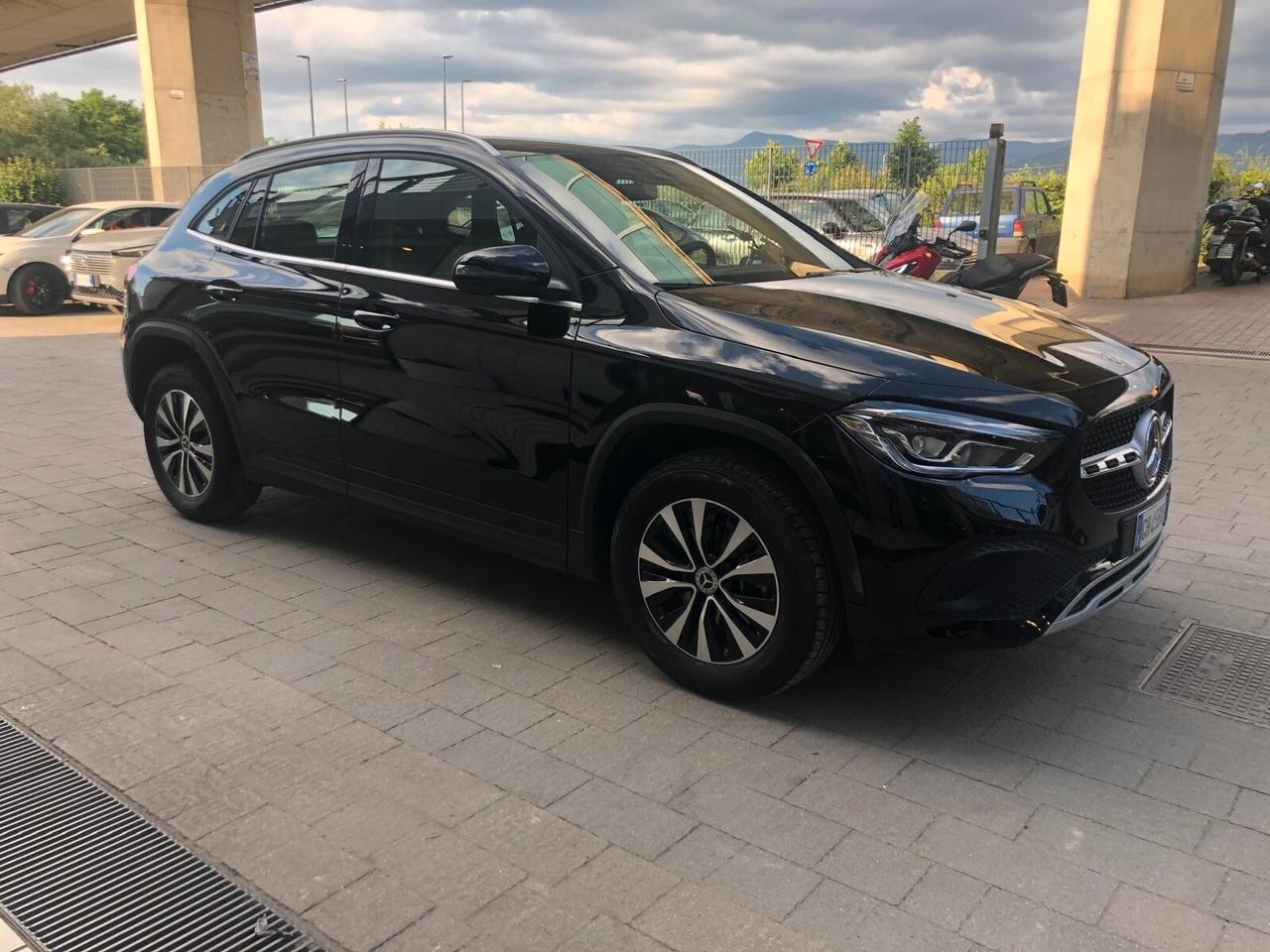 Mercedes-benz GLA 180 GLA 180 d Automatic Executive