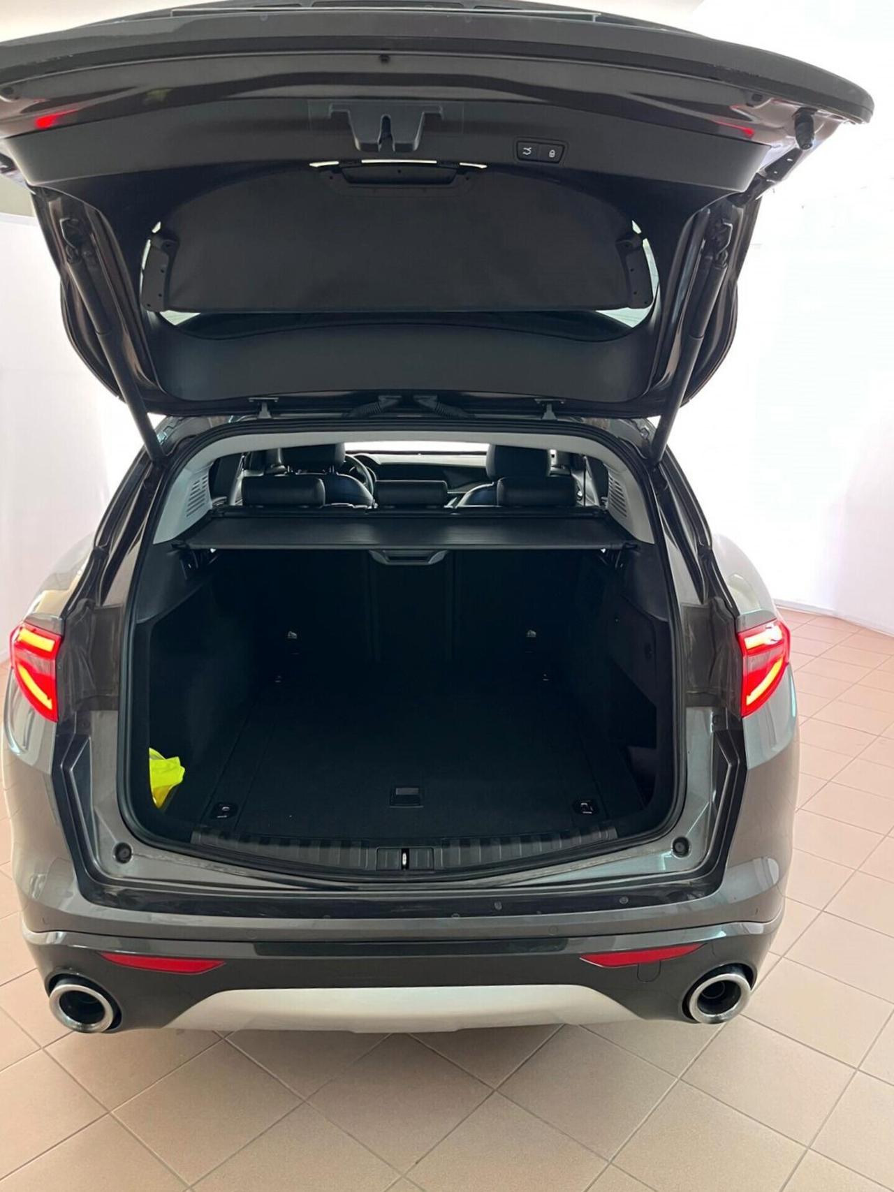 Alfa Romeo Stelvio 2.2 Turbodiesel 190 CV AT8 Q4 Ti