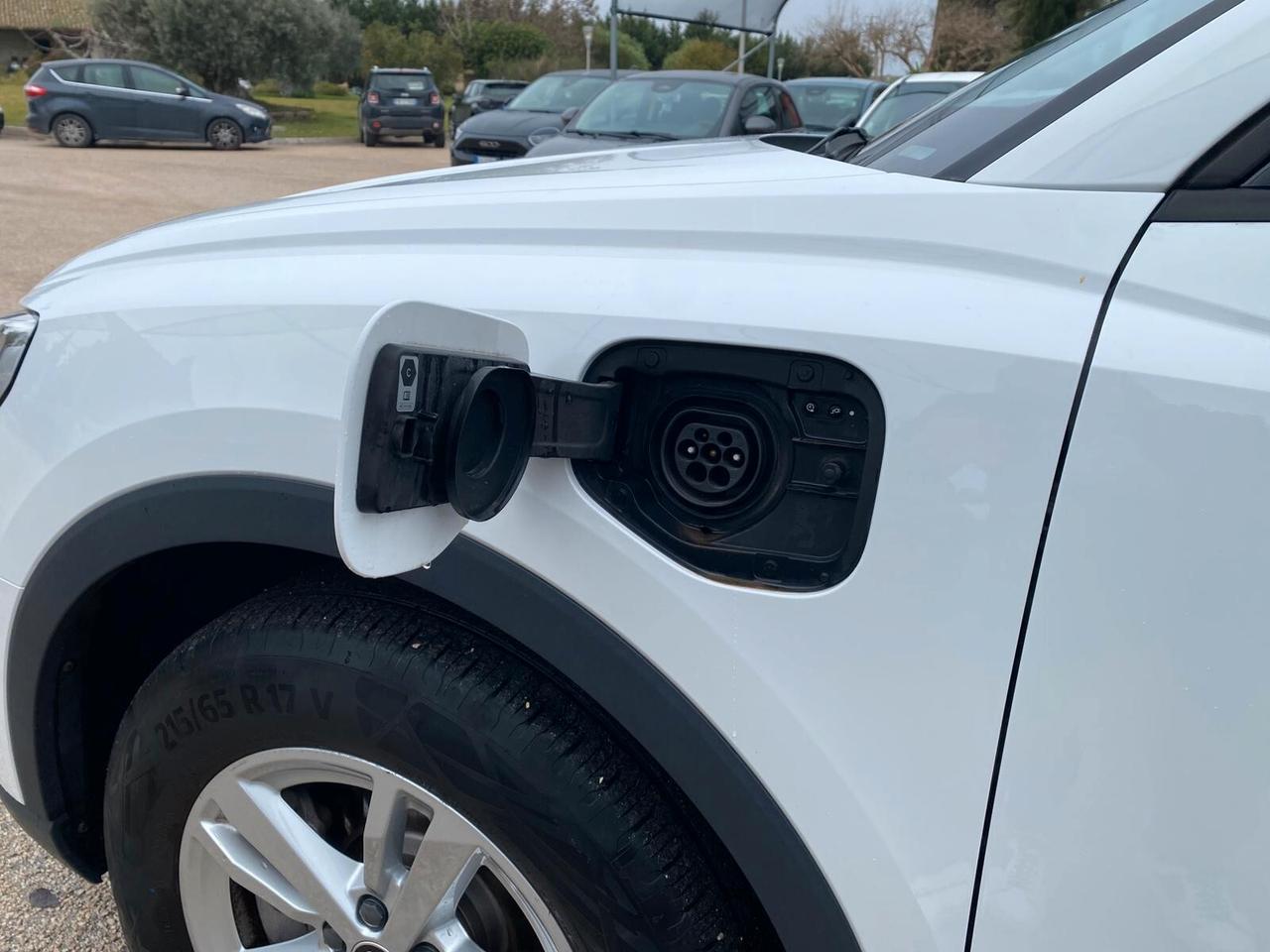 Audi Q3 45 TFSI e S tronic Business