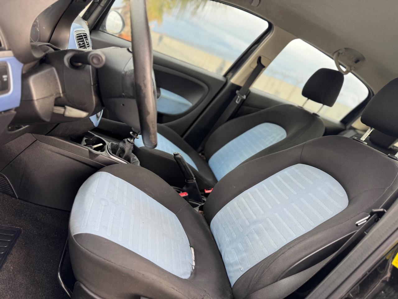 FIAT GRANDE PUNTO 1.4 BENZINA GPL 5 PORTE