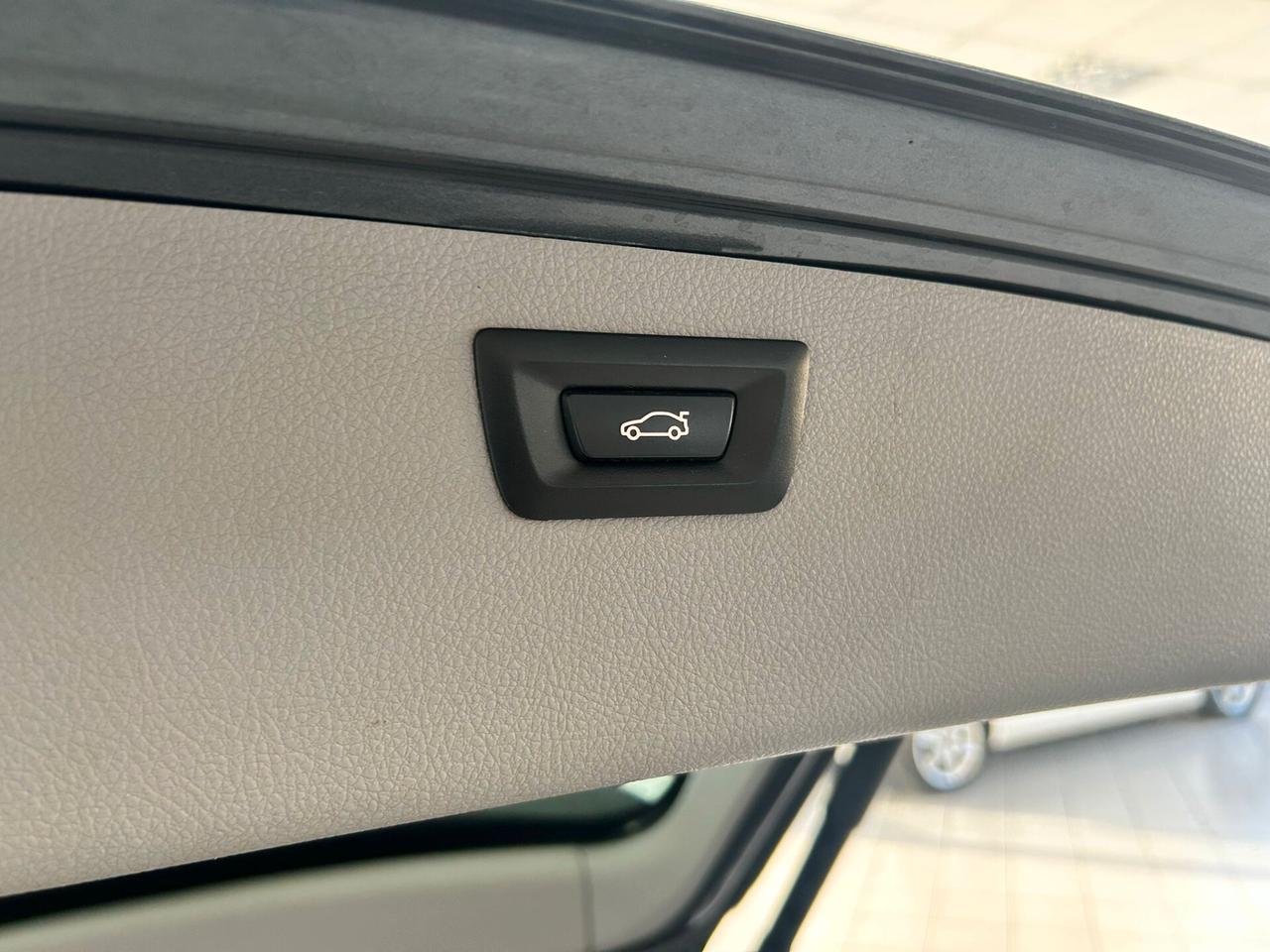 Bmw 318d 2.0 143CV 2013