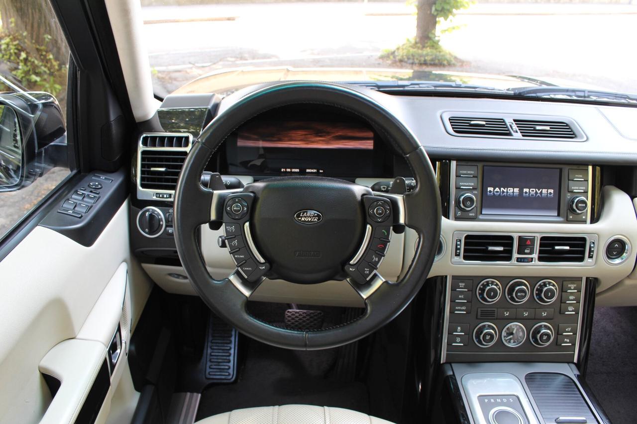Land Rover Range Rover Range Rover 4.4 TDV8 Vogue