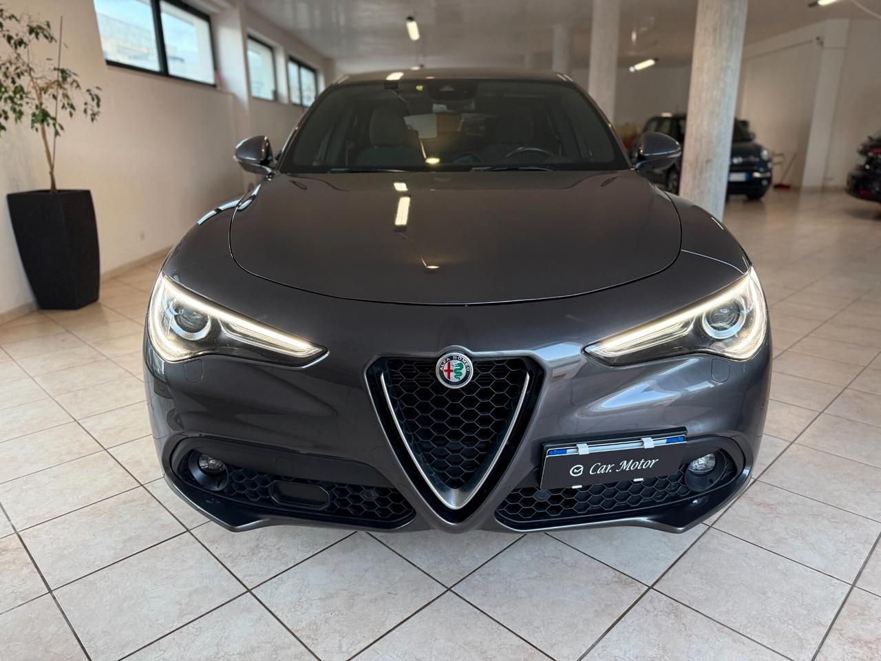 Alfa Romeo Stelvio 2.2 Turbodiesel 160 CV AT8 RWD Business