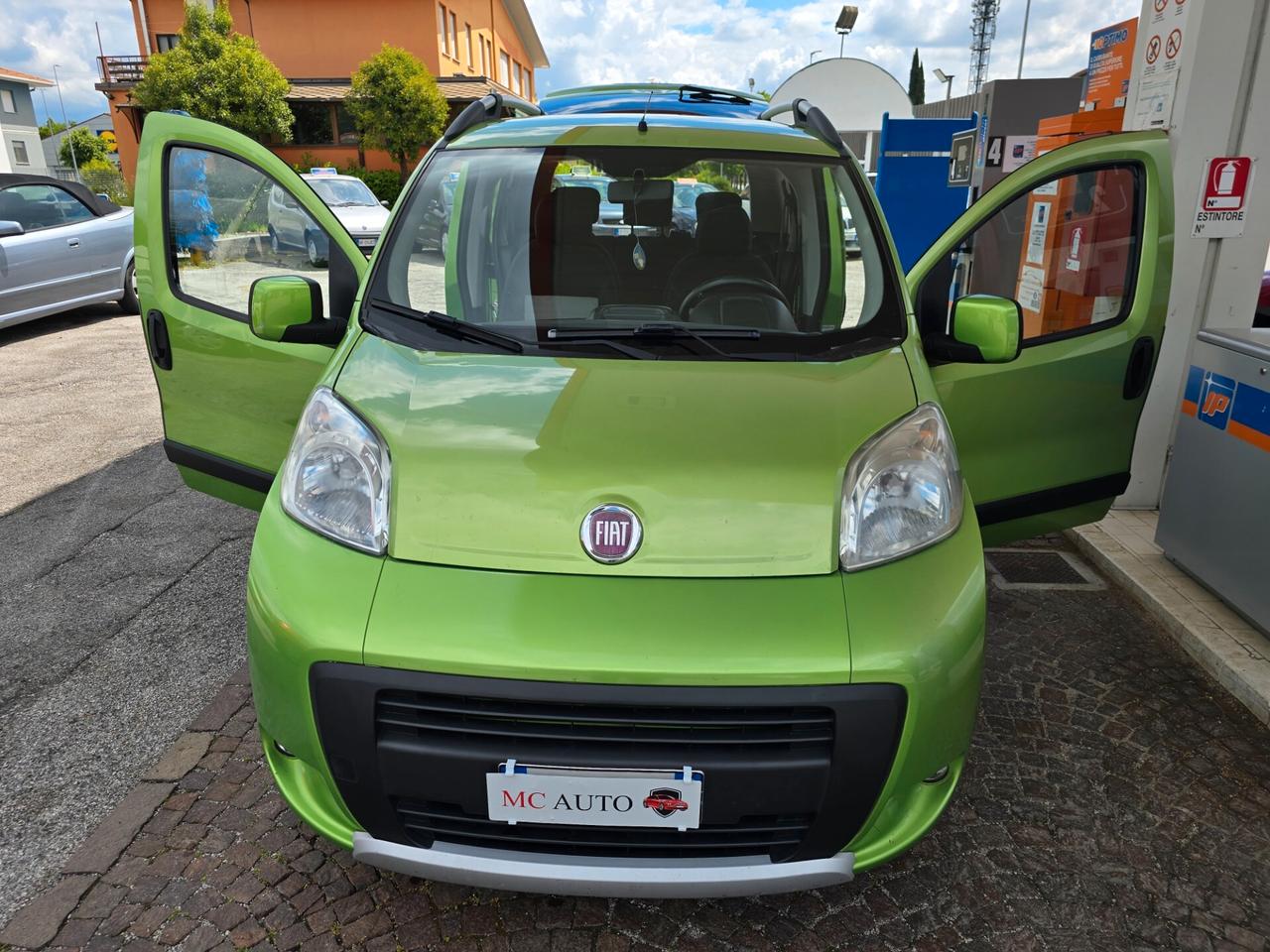 Fiat Qubo 1.3 MJT 75 CV con 336.000km