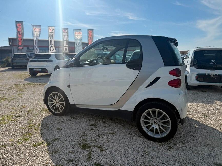 Smart ForTwo 1000 52 kW coupé pure