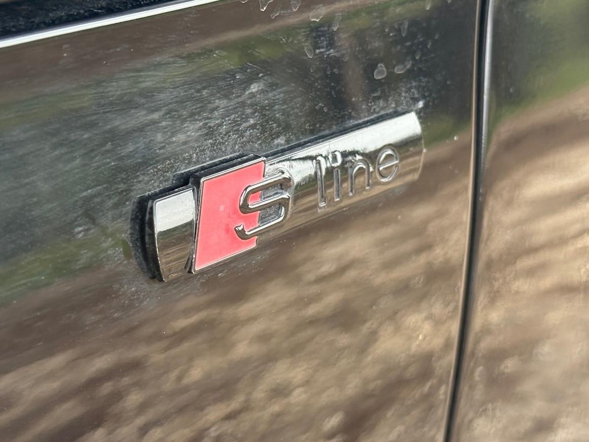 Audi A1 SPB 1.4 TFSI S tronic Ambition