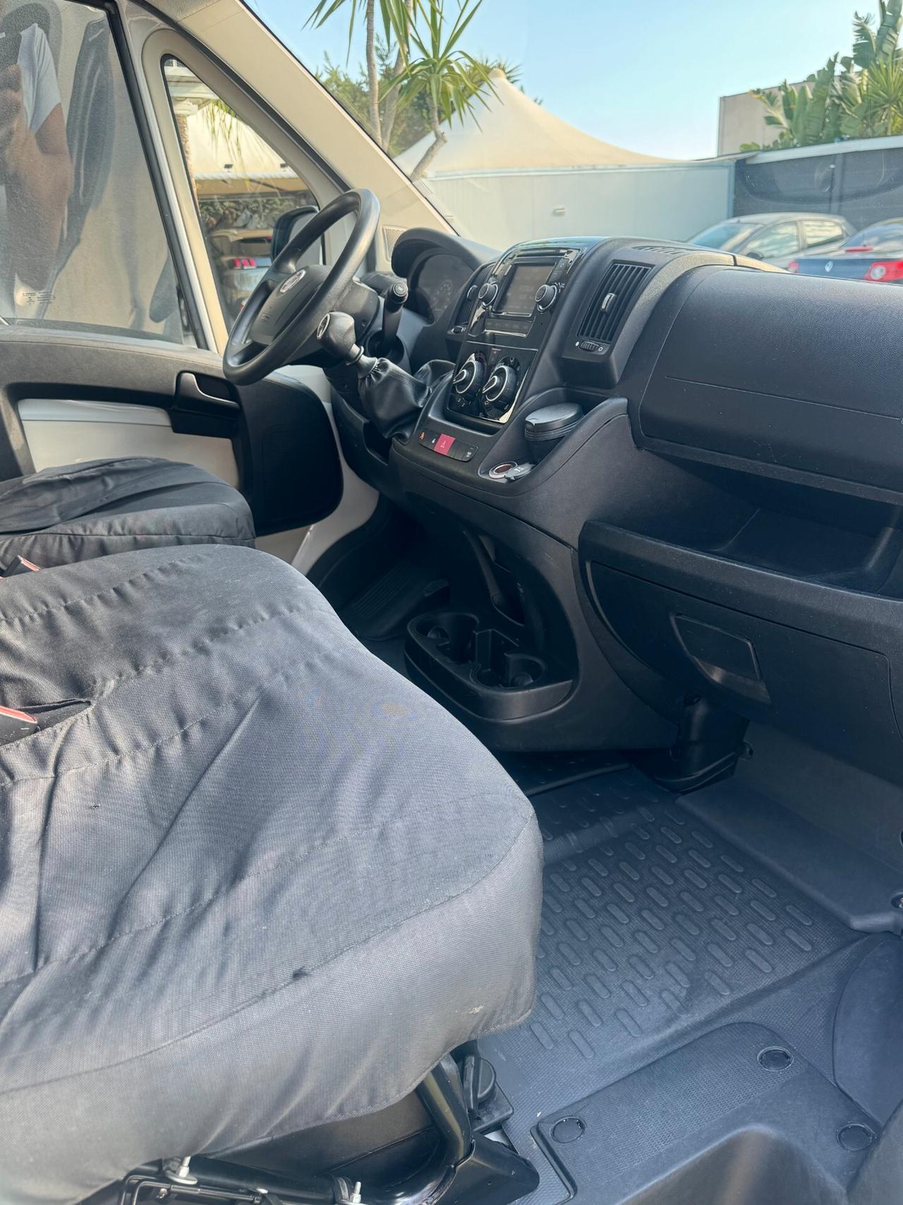 Fiat Ducato 35LH1 2.3 MJT 130CV DOPPIA CABINA, CON GRU FASSI F26