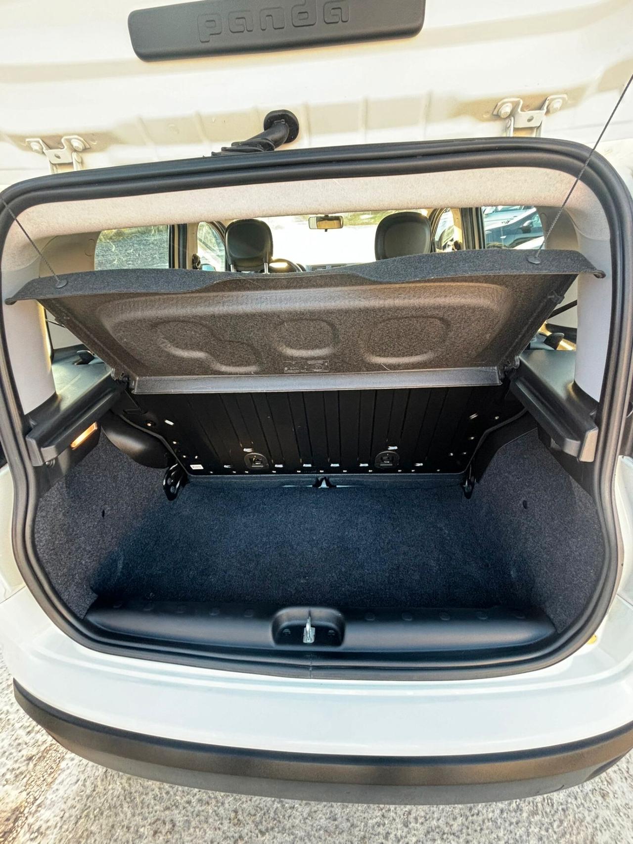 Fiat Panda 1.2 Connected by Wind