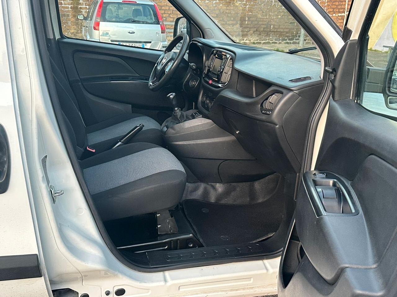 Fiat Doblo Maxi 2017 Diesel Euro6b Autocarro