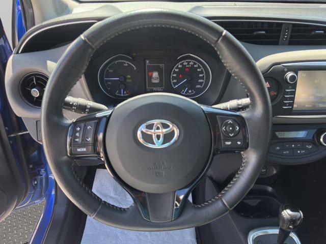 TOYOTA Yaris 1.5 Hybrid 5 porte Cool