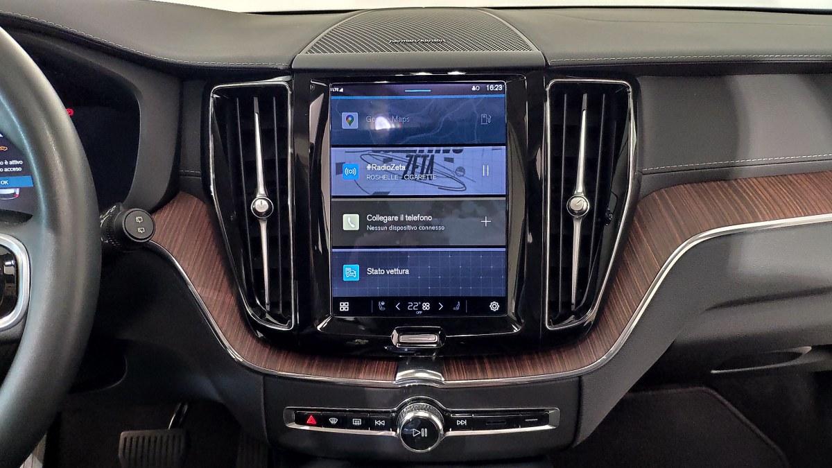 VOLVO Xc60 B4 Mild Hybrid (D) Awd Automatico Ultimate Bright