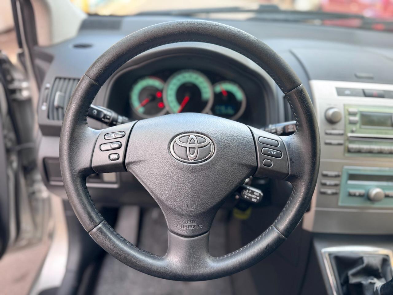 Toyota Corolla Verso 1.8 16V