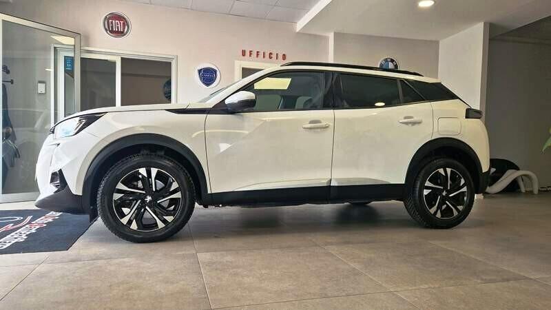 Peugeot 2008 BlueHDi 130 CV S&S EAT8 Allure Pack