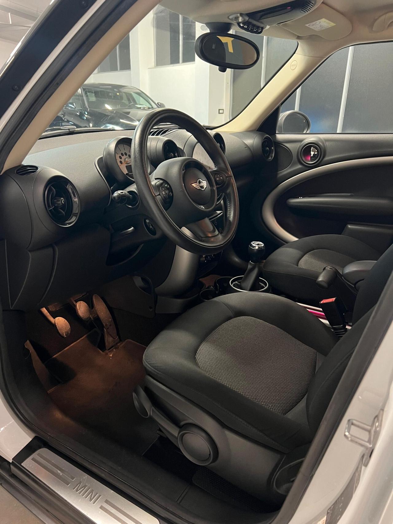 Mini Cooper Countryman 1.6 One D
