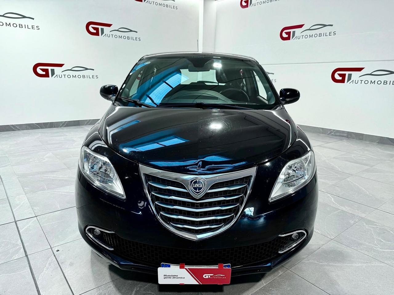 Lancia Ypsilon 0.9 TwinAir 85 CV 5 porte Metano Ecochic Gold