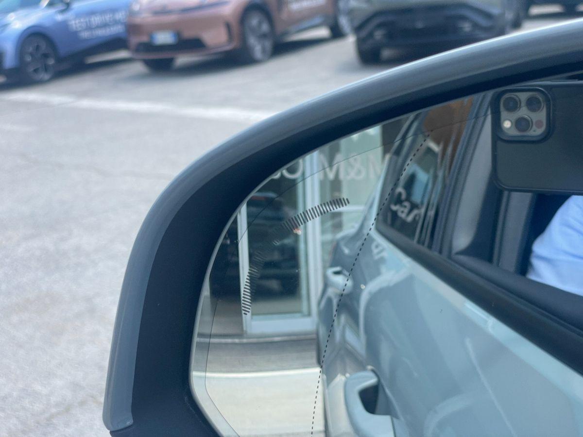 VOLVO - XC40 - B3 automatico Core
