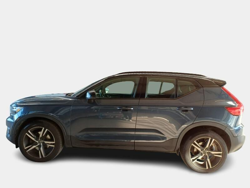 VOLVO XC40 B4 AWD automatico R-Design