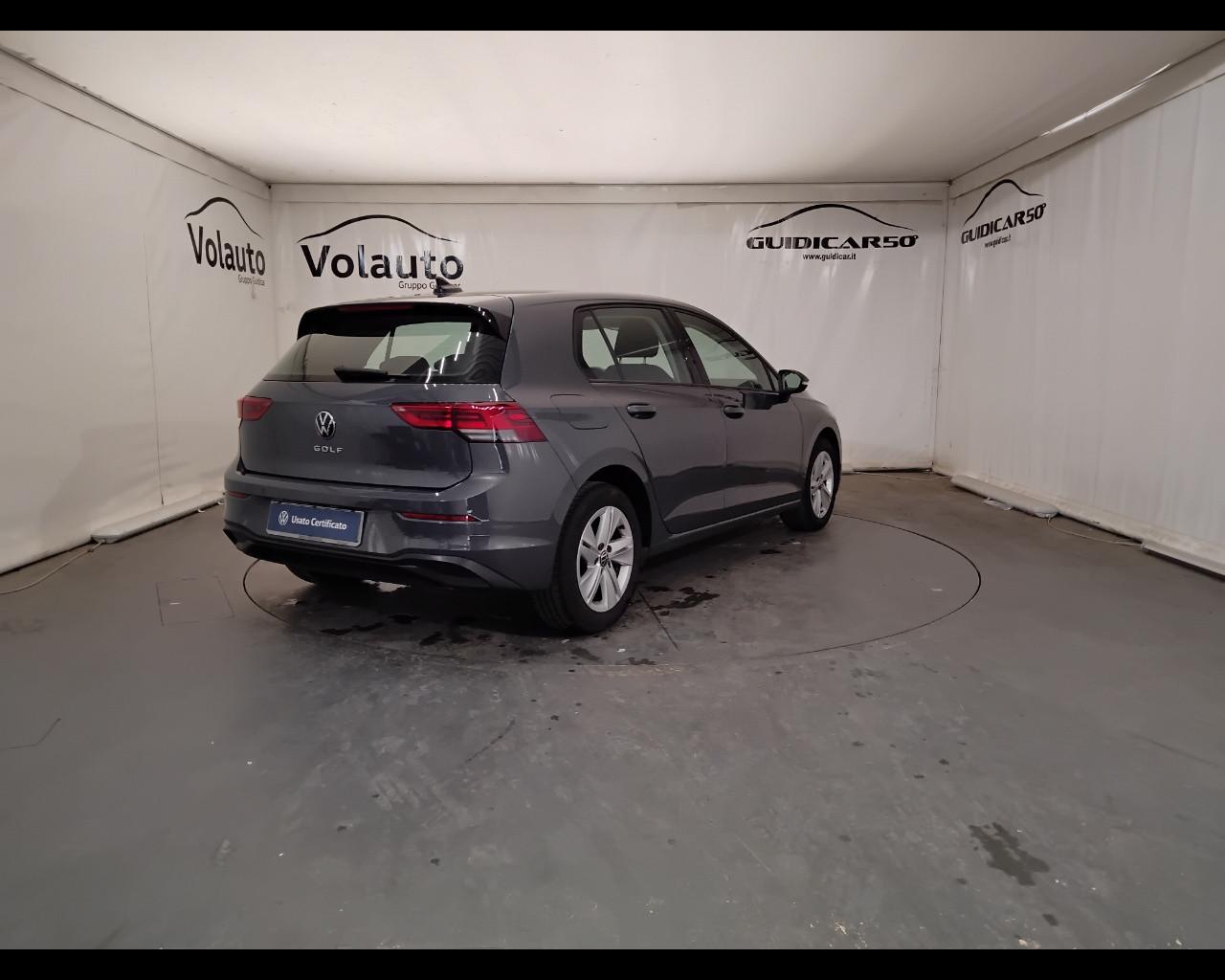 VOLKSWAGEN Golf VIII 2020 - Golf 2.0 tdi Life 115cv dsg