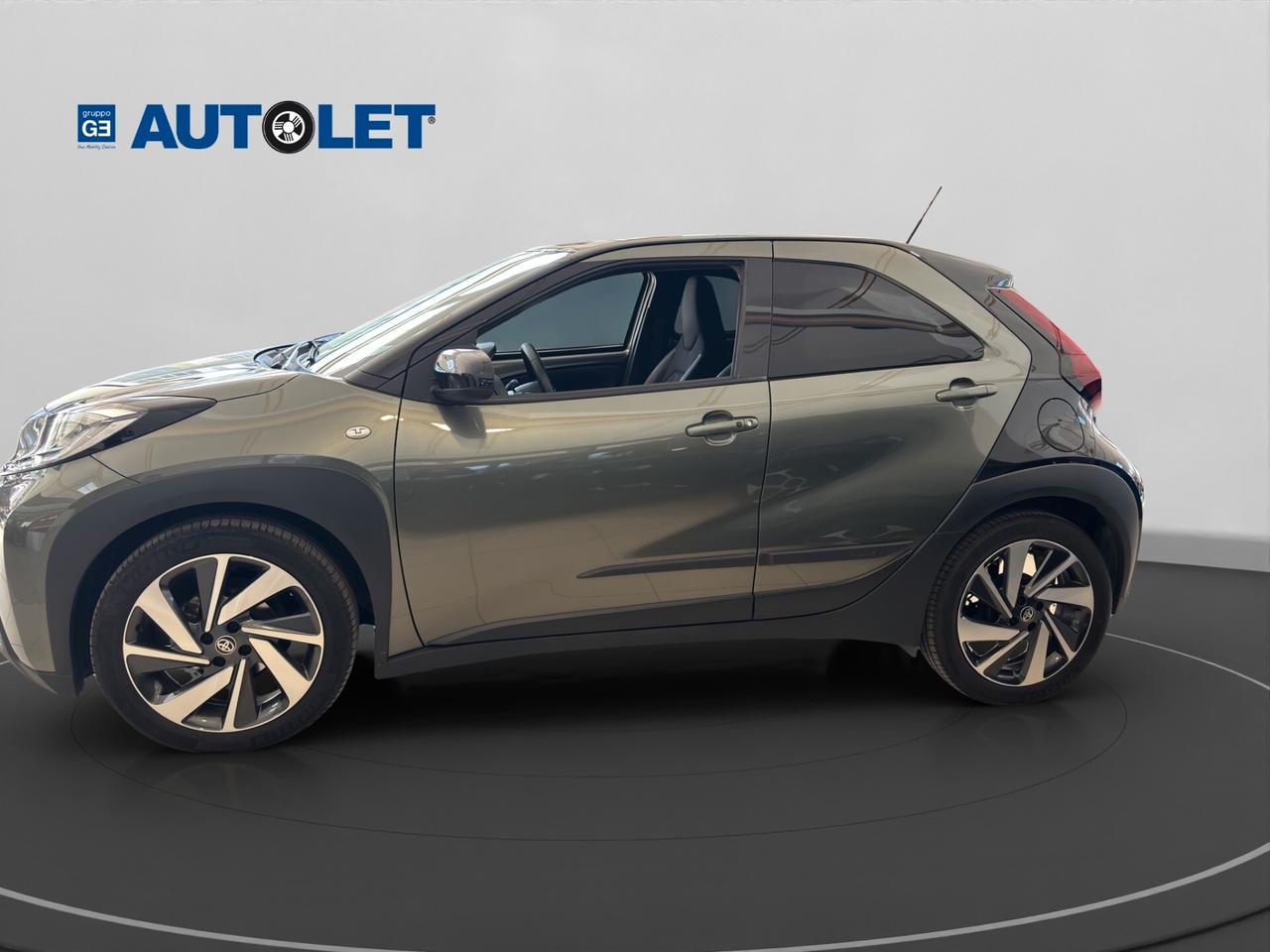 Toyota Aygo X 1.0 VVT-i 72 CV 5 porte Lounge S-CVT