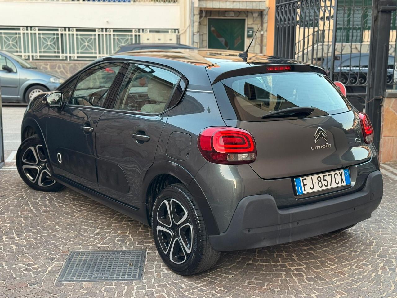 Citroen C3 PureTech 82 GPL Shine