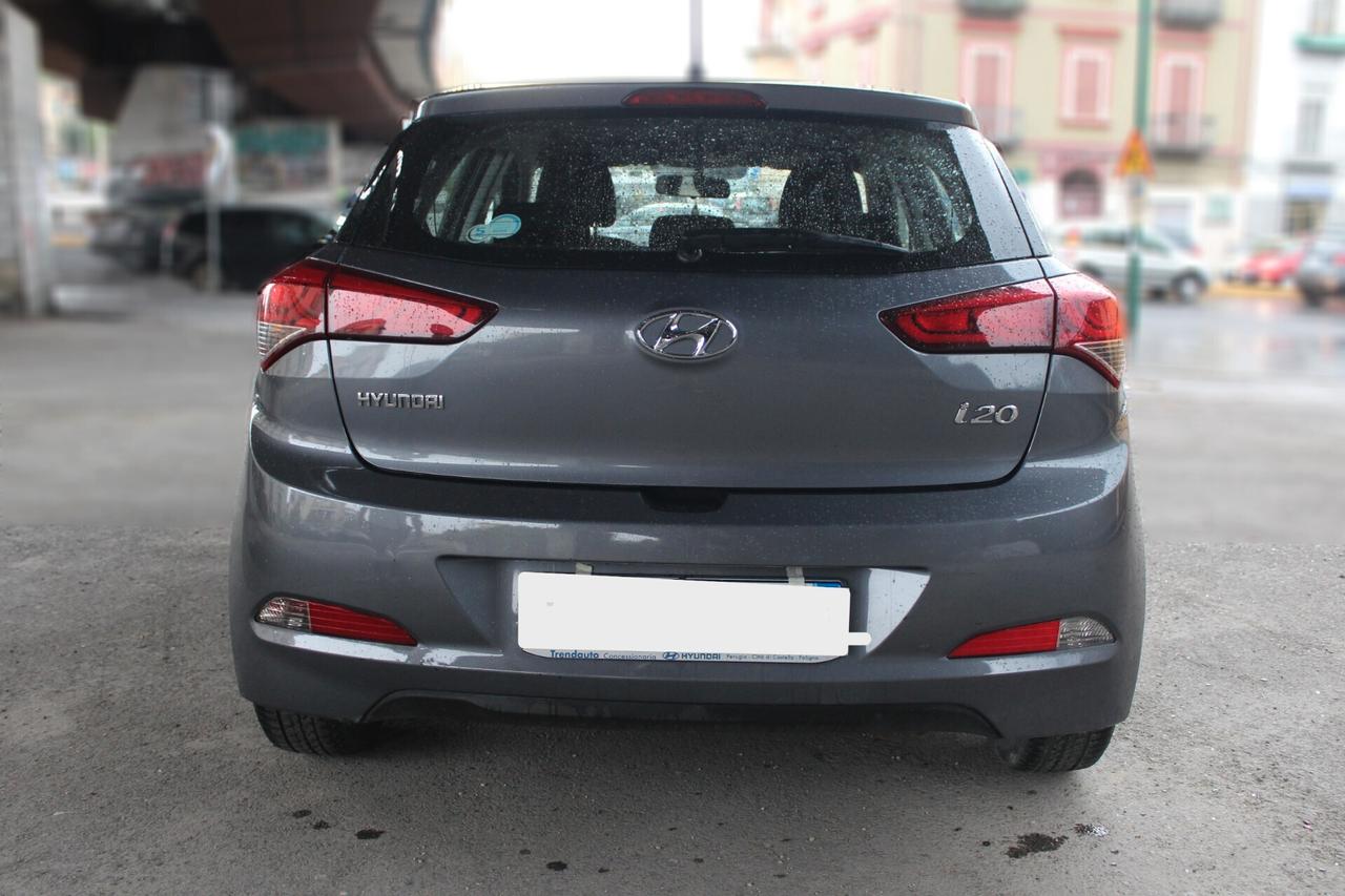 Hyundai i20 1.2 5 porte Econext Blackline