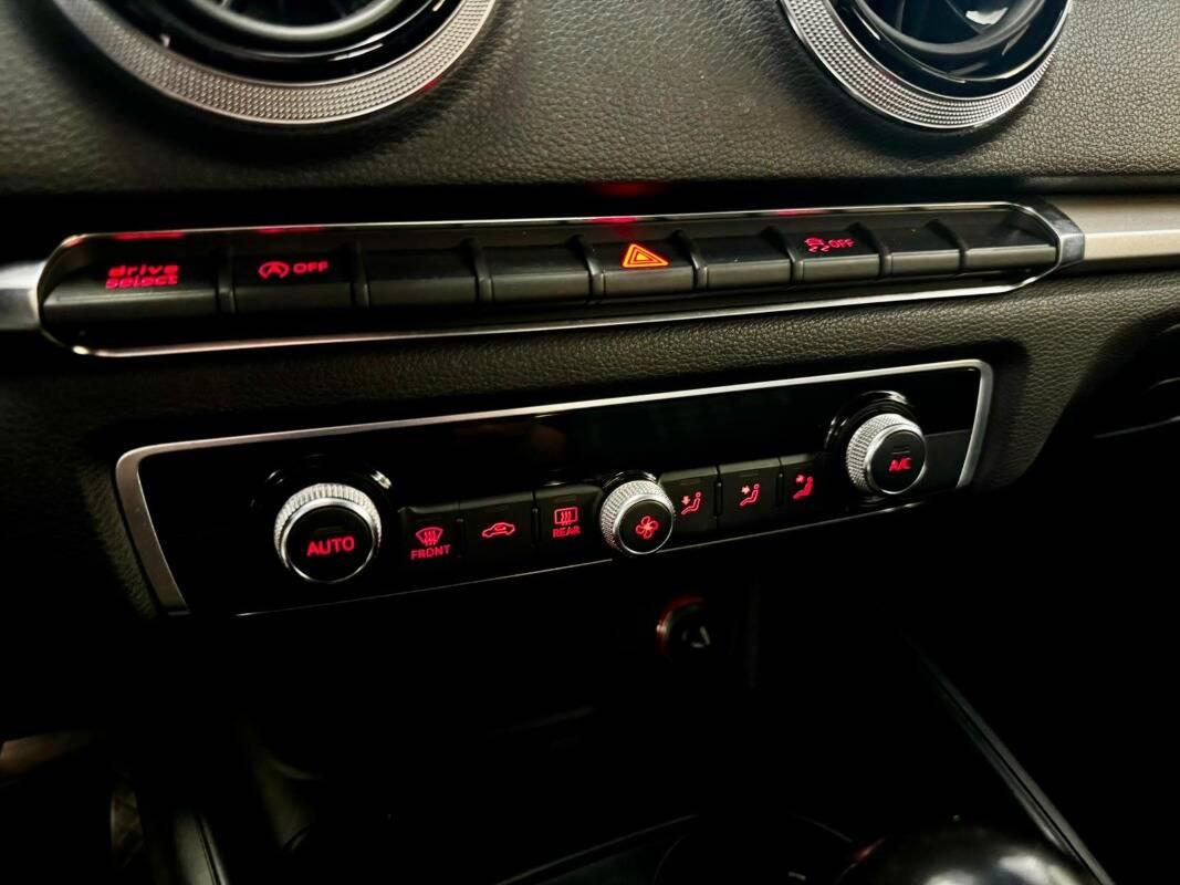 Audi A3 1.8 tfsi Attraction s-tronic E6