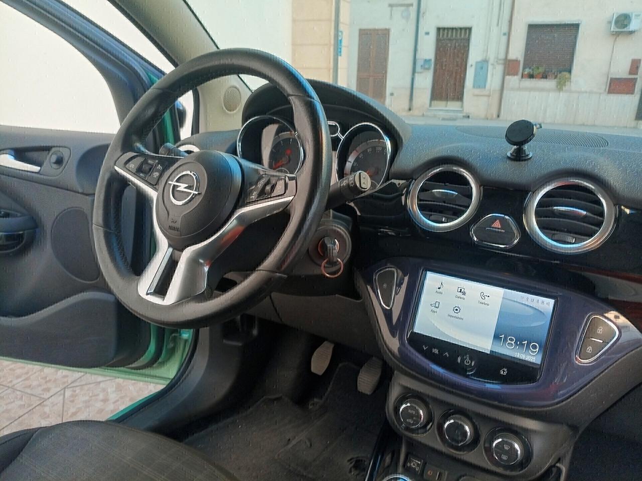 Opel Adam 1.2 70 CV #GPL#