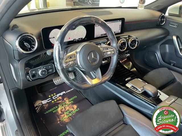 MERCEDES-BENZ A 180 136cv Aut. Premium AMG *TETTO