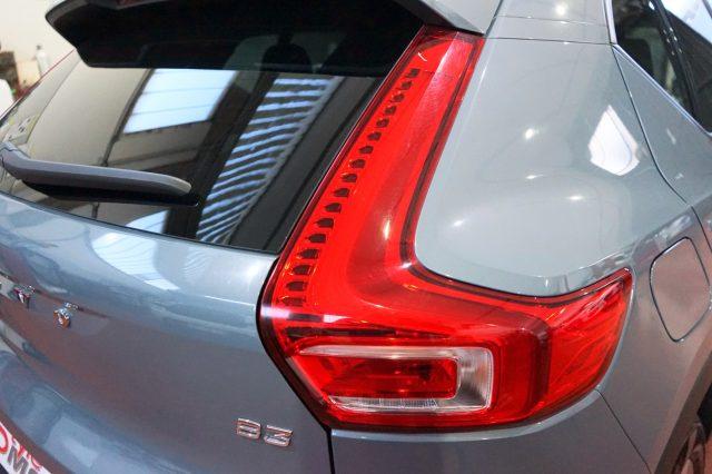 VOLVO XC40 B3 automatico Business MHEV Certificata