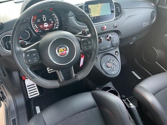 Abarth 595 1.4 Turbo T-Jet 180 CV Esseesse