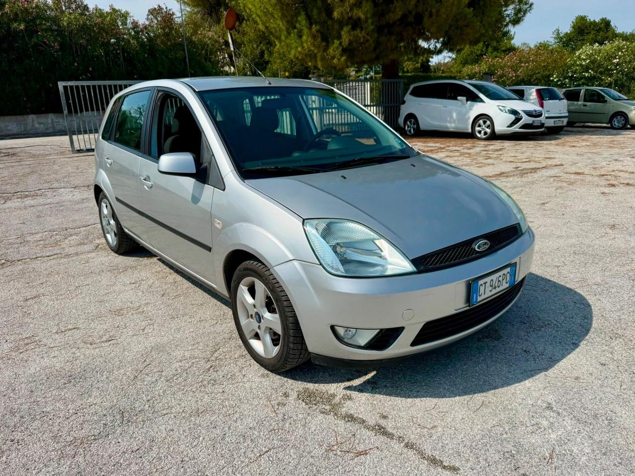 Ford Fiesta Diesel 1.4 TDCi NEOPATENTATI UNIPRO