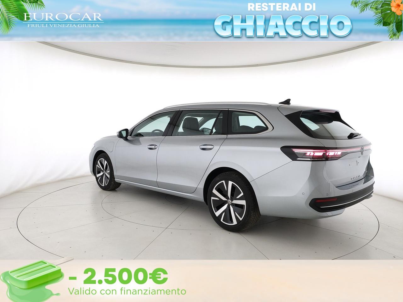 Volkswagen Passat 1.5 tsi ehybrid business 204cv dsg