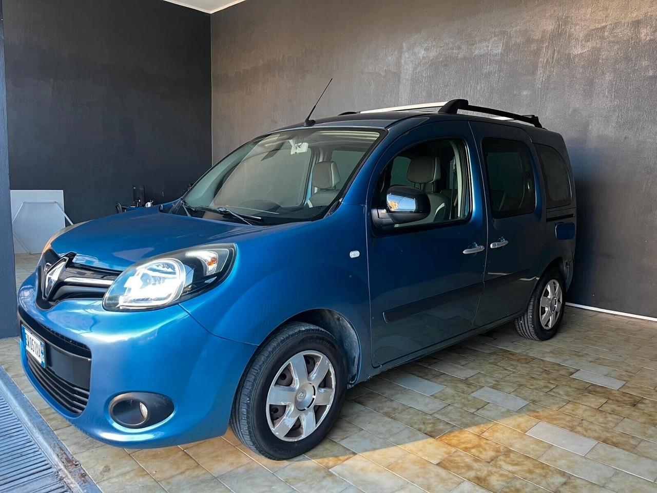 Renault Kangoo 1.5 dCi 90CV 5 porte Stop & Start Extrem 90 cv 66 kw revisione 01/2027