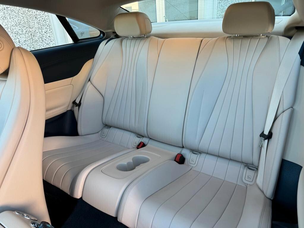 Mercedes-benz E 220 E 220 d 4Matic Premium